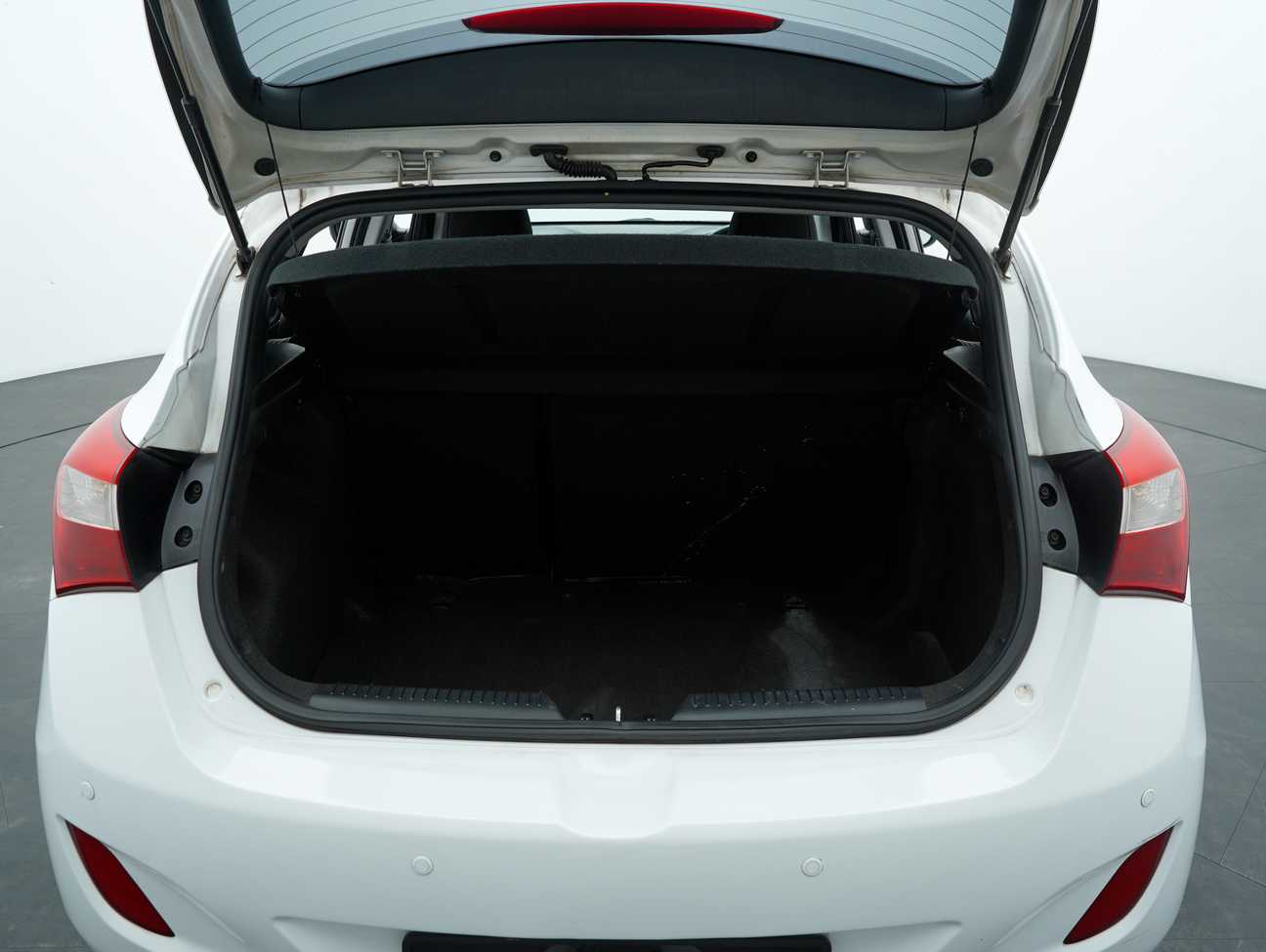 terpakai 2014 Hyundai i30 Executive 1.8