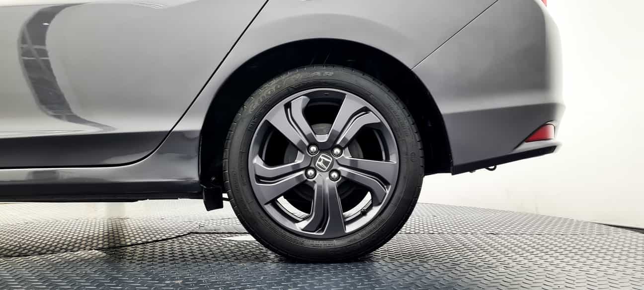 used 2016 Honda CITY V 1.5