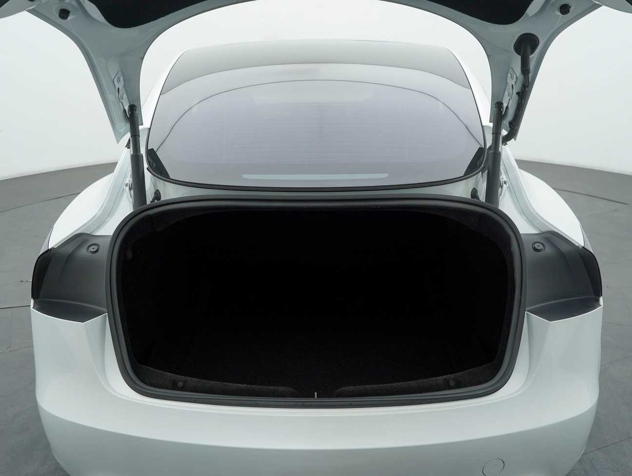 terpakai 2023 Tesla Model 3 Long Range 