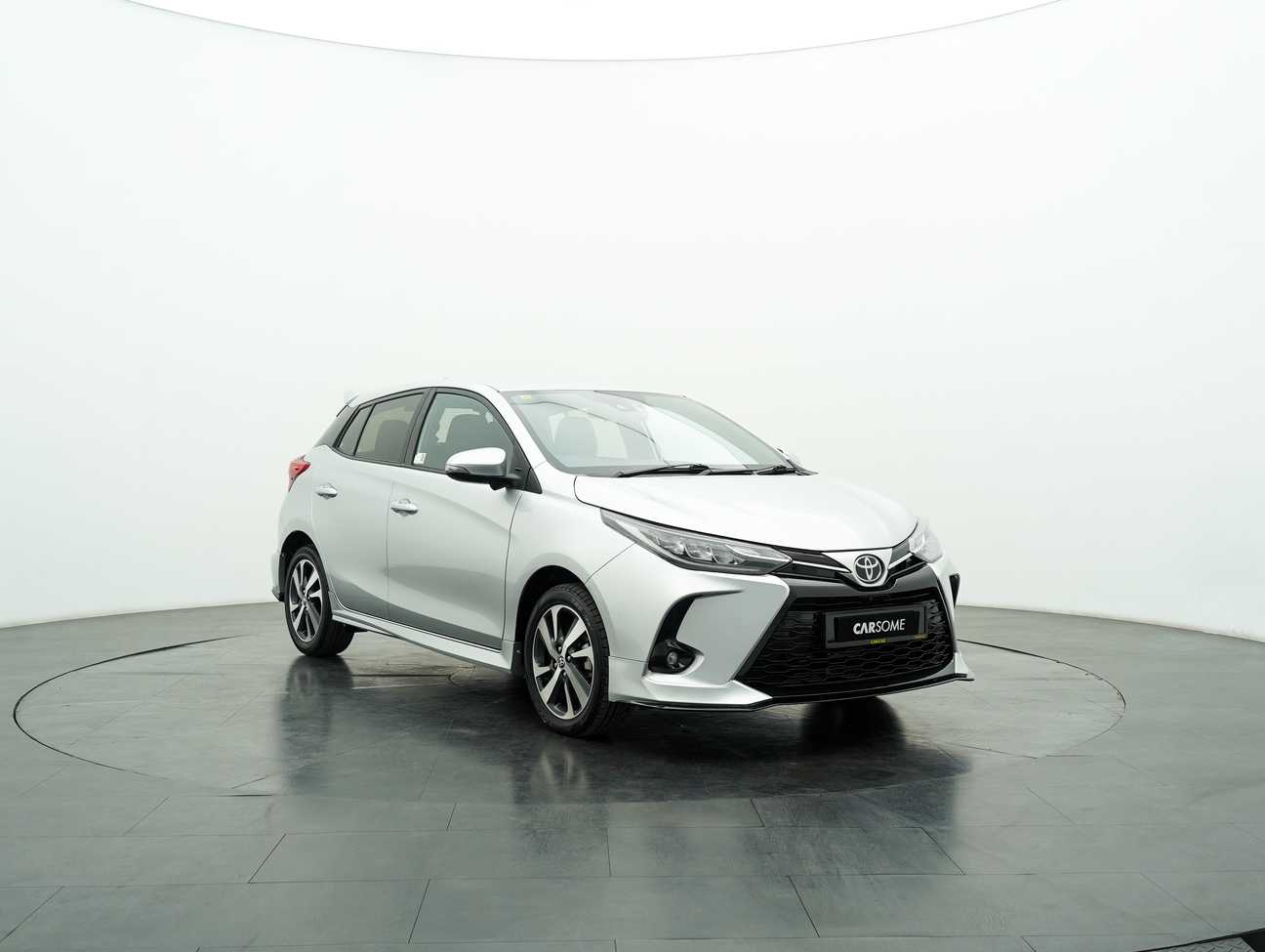 used 2022 Toyota Yaris E 1.5