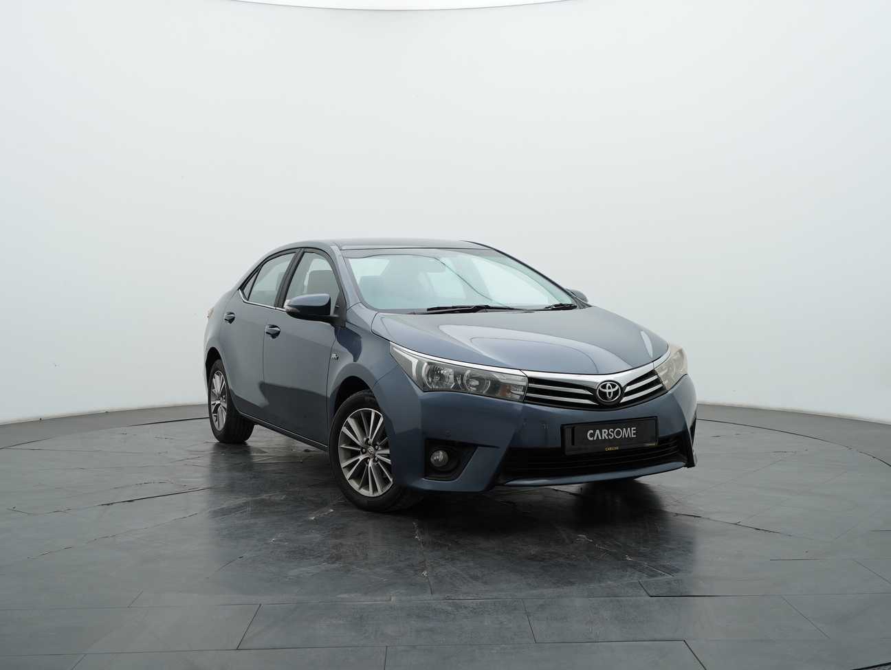 used 2014 Toyota Corolla Altis E 1.8