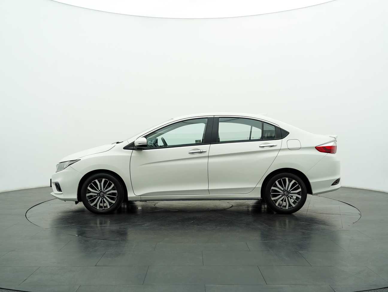 used 2018 Honda City V i-VTEC 1.5