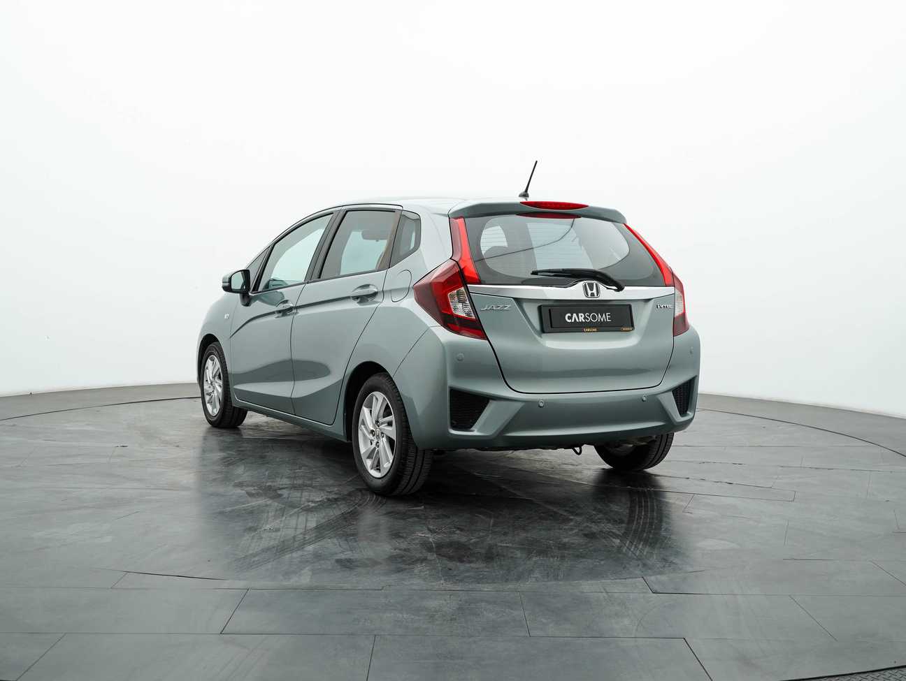used 2015 Honda Jazz E 1.5