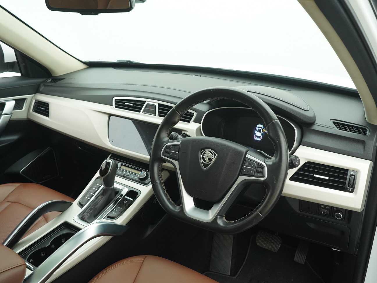 used 2019 Proton X70 Premium 1.8