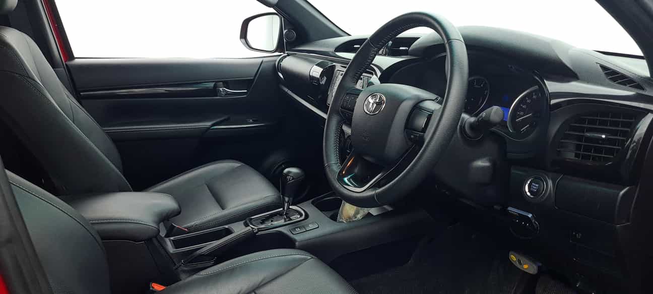 used 2018 Toyota HILUX L-EDITION 2.4