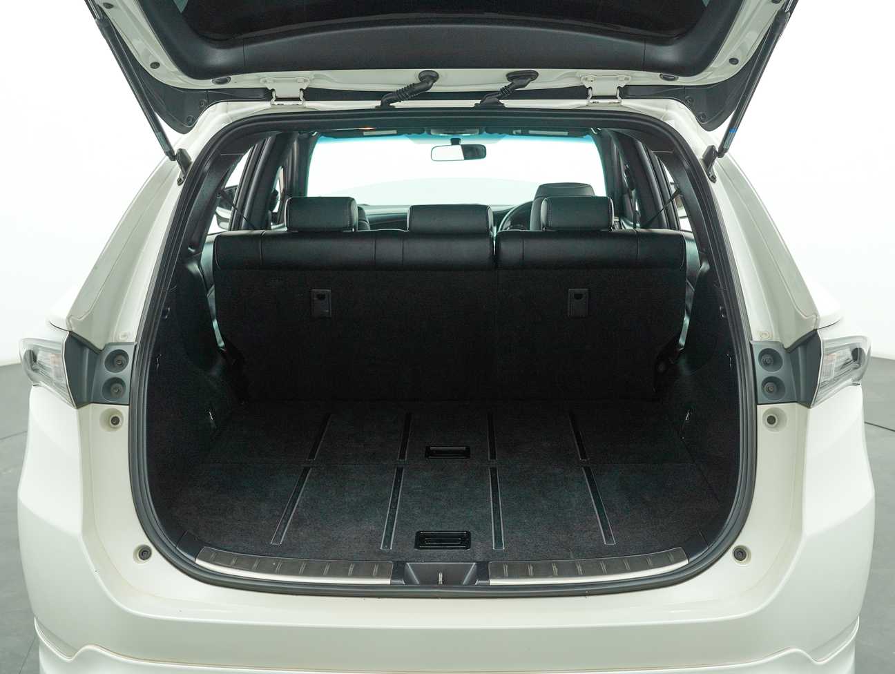 used 2017 Toyota Harrier Elegance 2.0