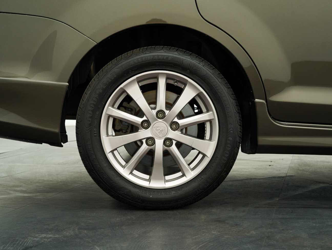 used 2014 Proton Exora Bold CFE Standard 1.6