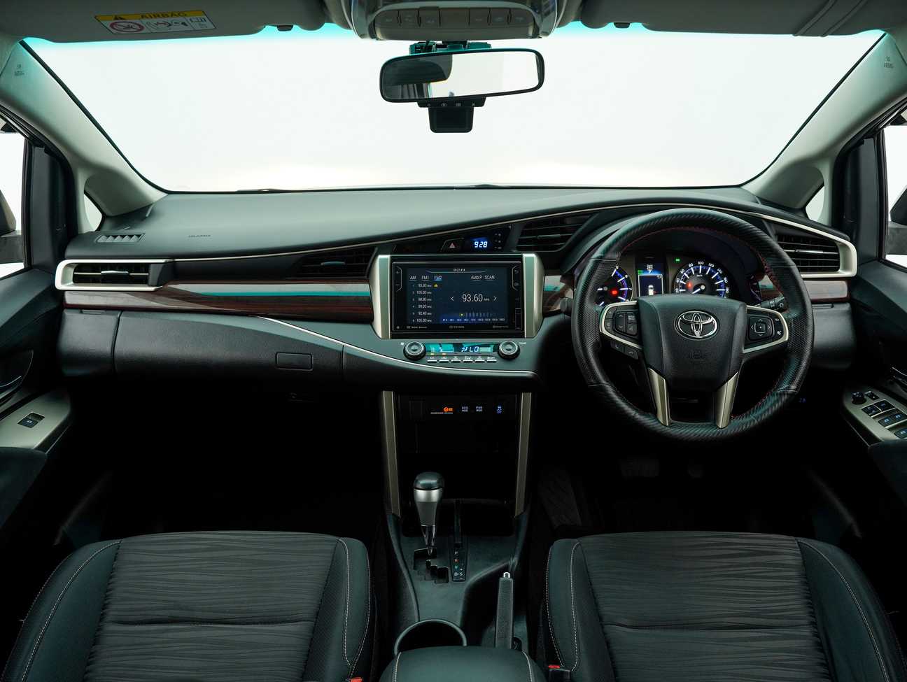 used 2017 Toyota Innova G 2.0