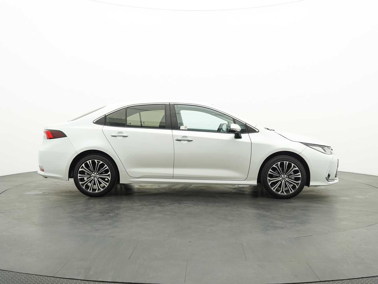 used 2021 Toyota Corolla Altis G 1.8