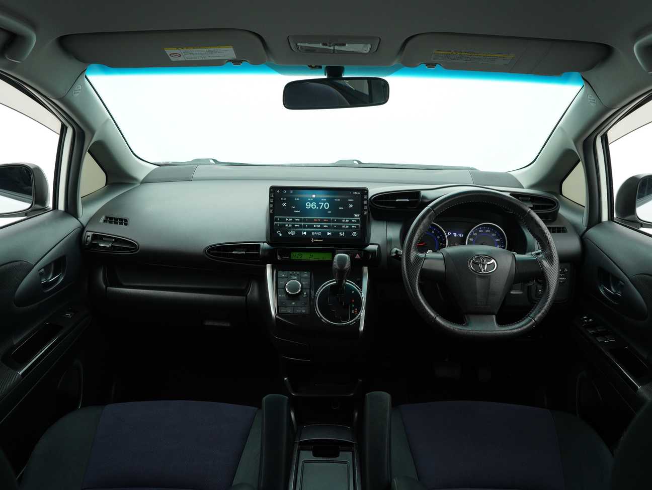 used 2013 Toyota Wish S 1.8