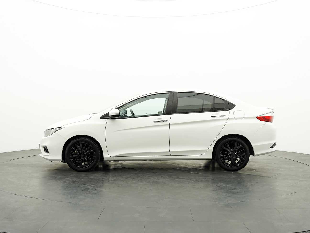 used 2017 Honda City V 1.5
