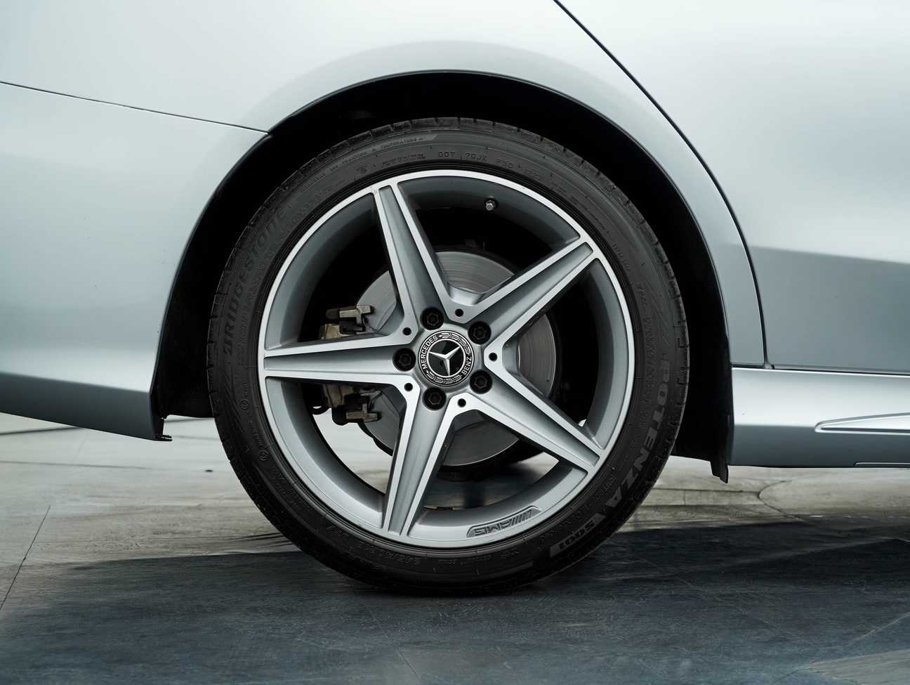 terpakai 2018 Mercedes-Benz C250 AMG Line 2.0