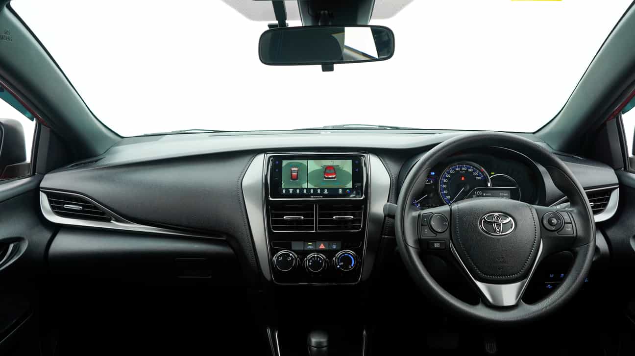 used 2021 Toyota YARIS E 1.5