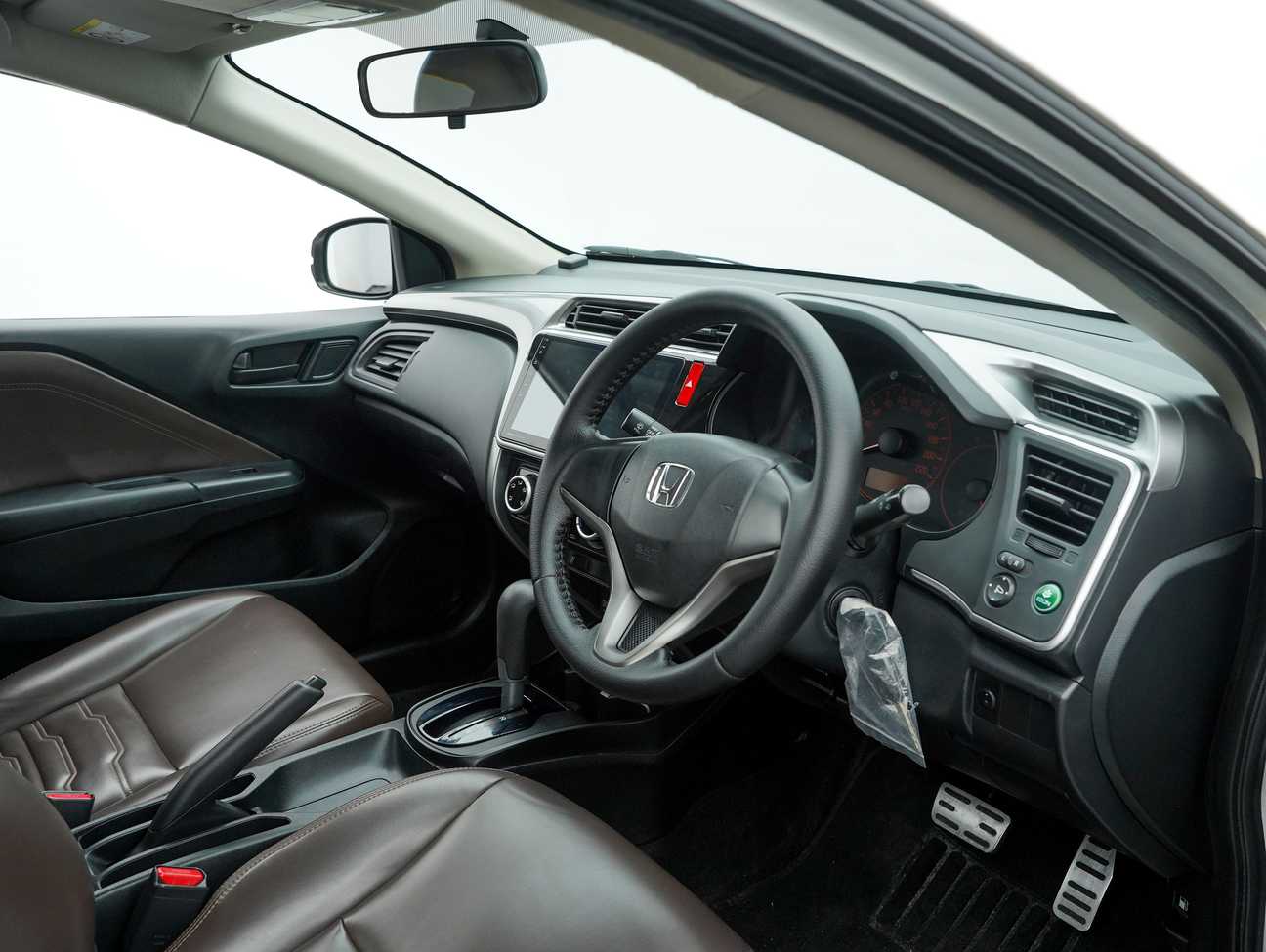 terpakai 2015 Honda City S+ i-VTEC 1.5