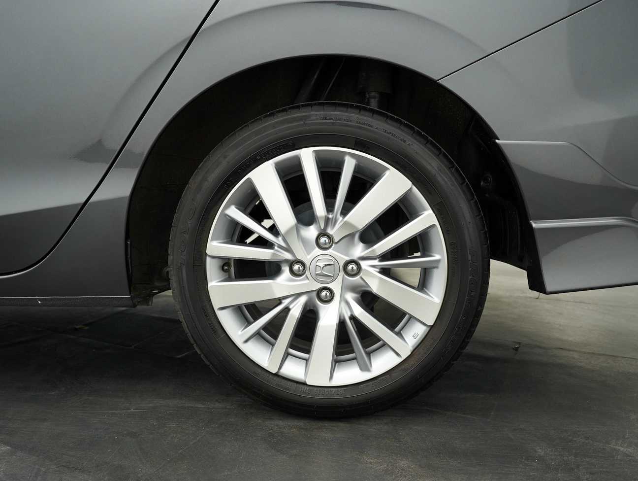 terpakai 2021 Honda City V 1.5