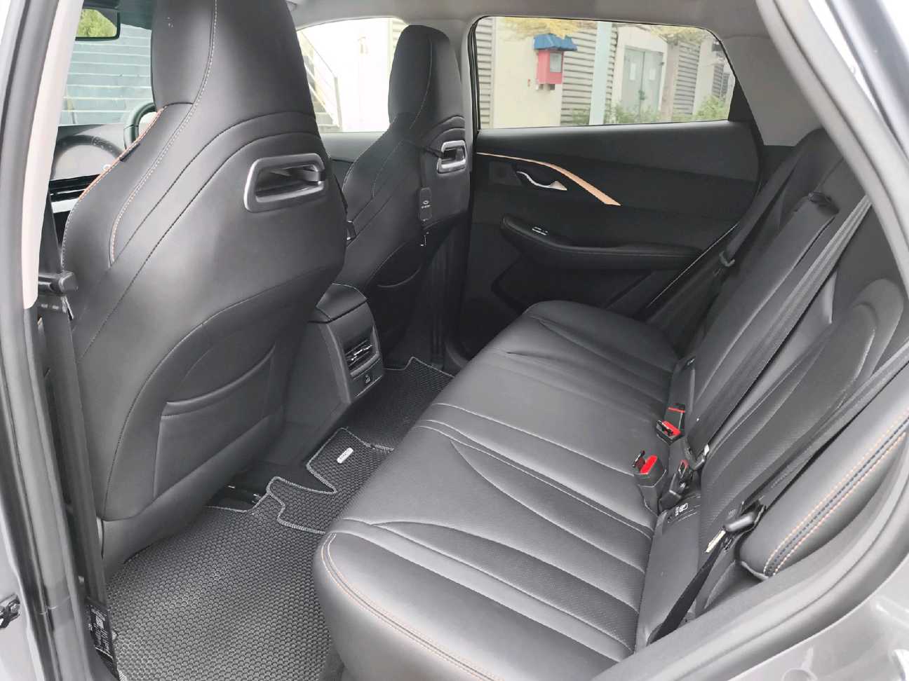 terpakai 2024 Chery Omoda 5 H 1.5