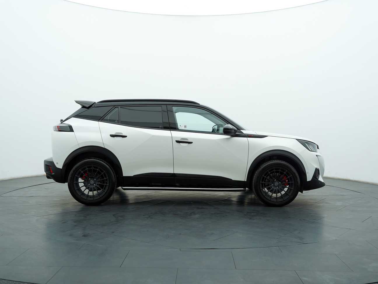 used 2022 Peugeot 2008 Allure 1.2