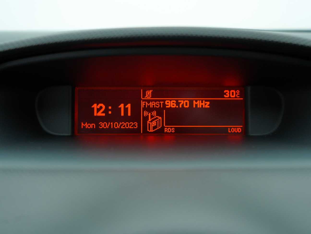 used 2013 Peugeot 408  2.0