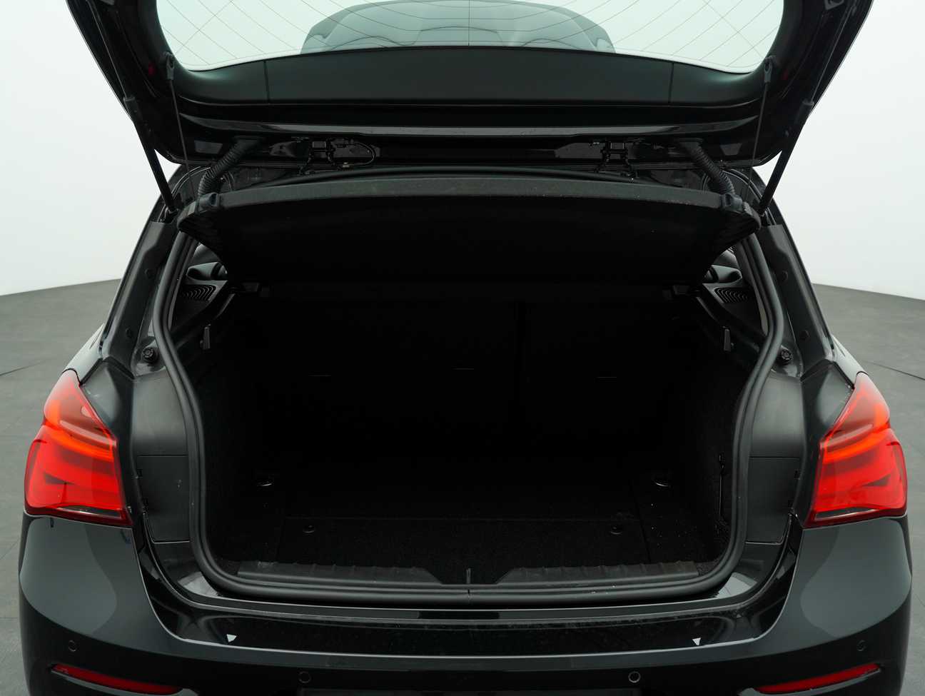 used 2016 BMW 118i Sport 1.5