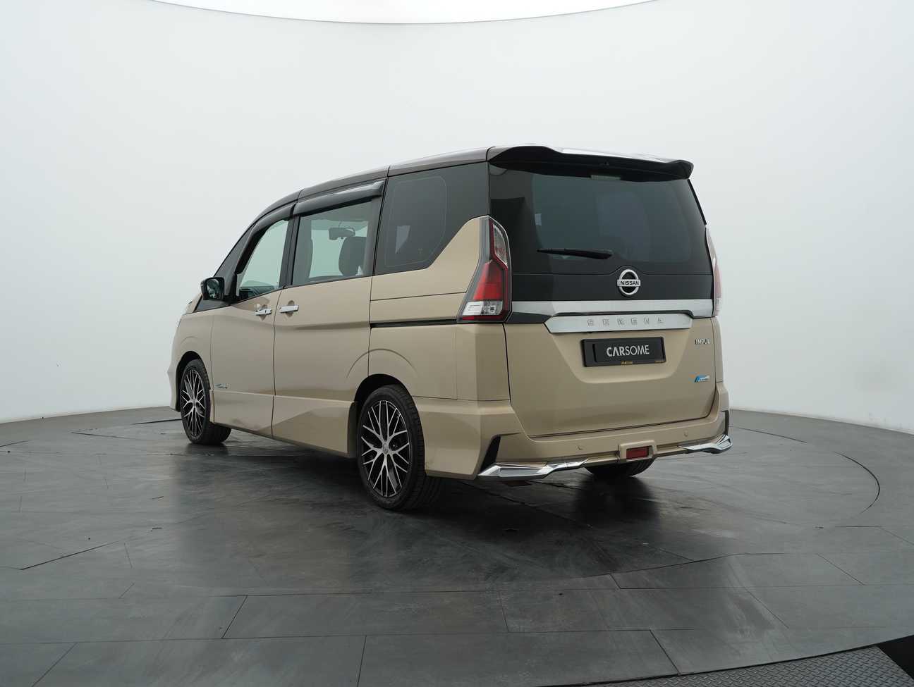 terpakai 2019 Nissan Serena S-Hybrid High-Way Star J Impul 2.0