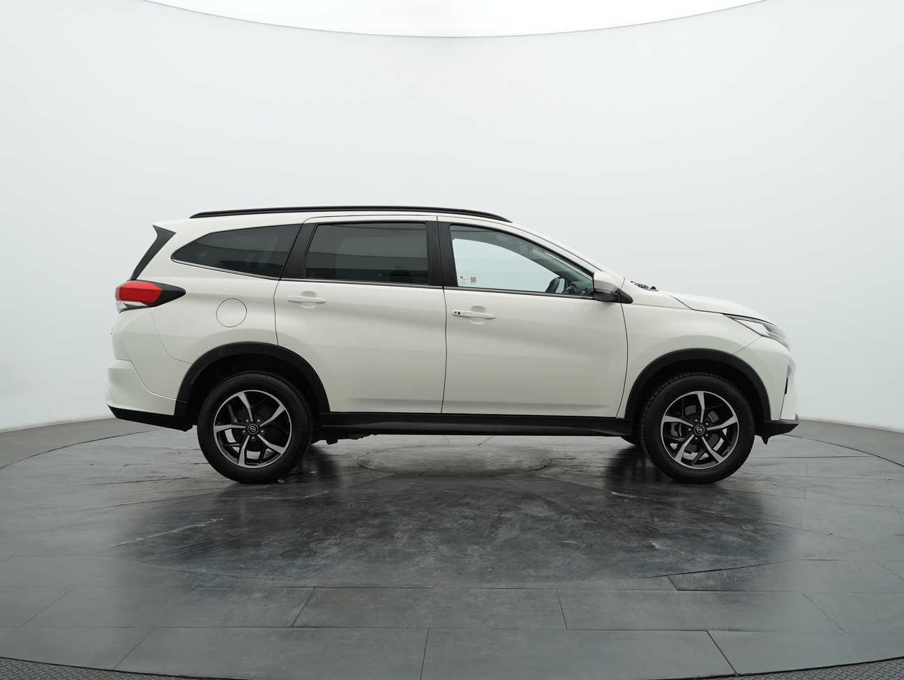 used 2020 Perodua Aruz AV 1.5