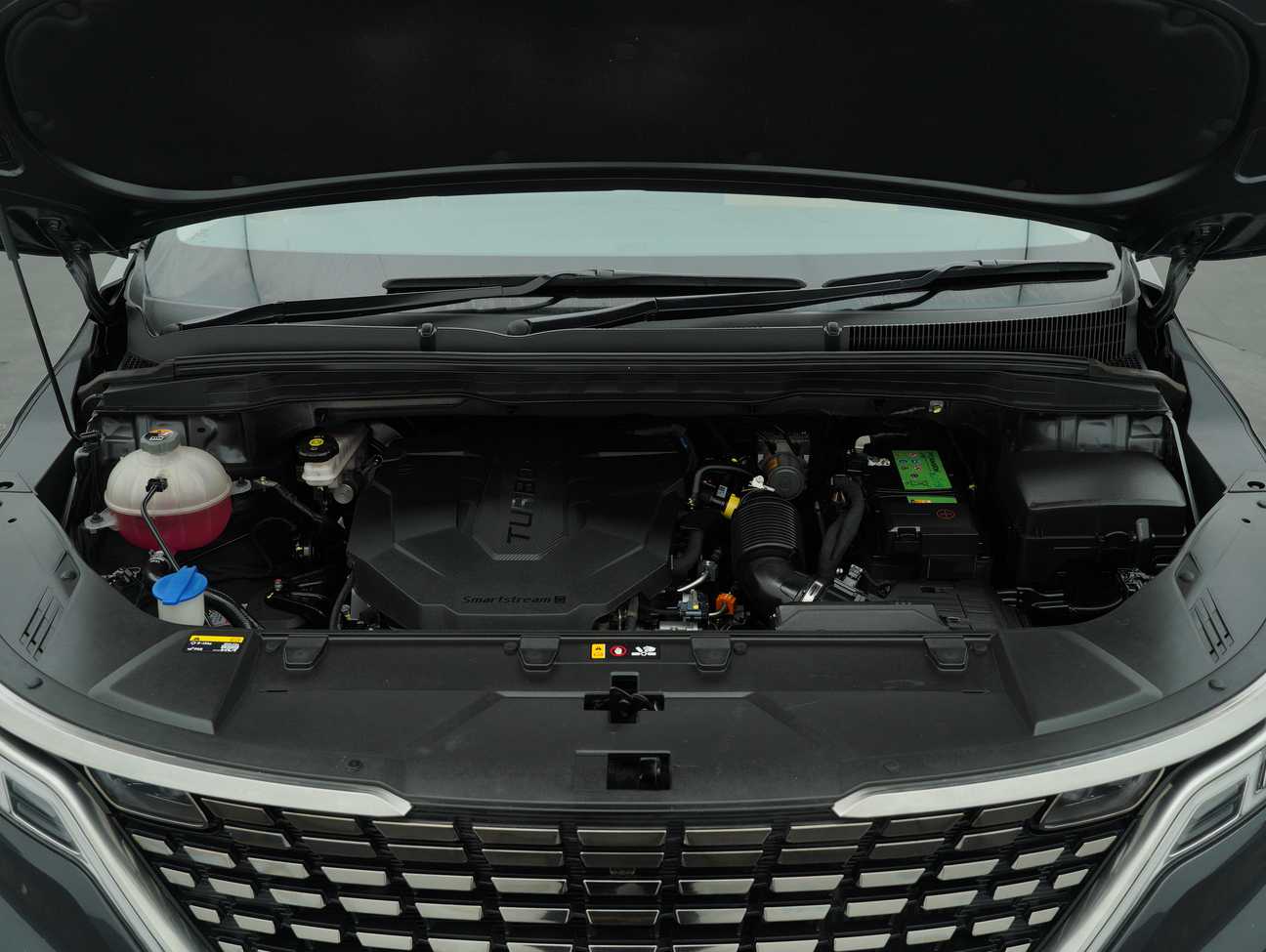 terpakai 2022 Kia Carnival High 8 Seater 2.2