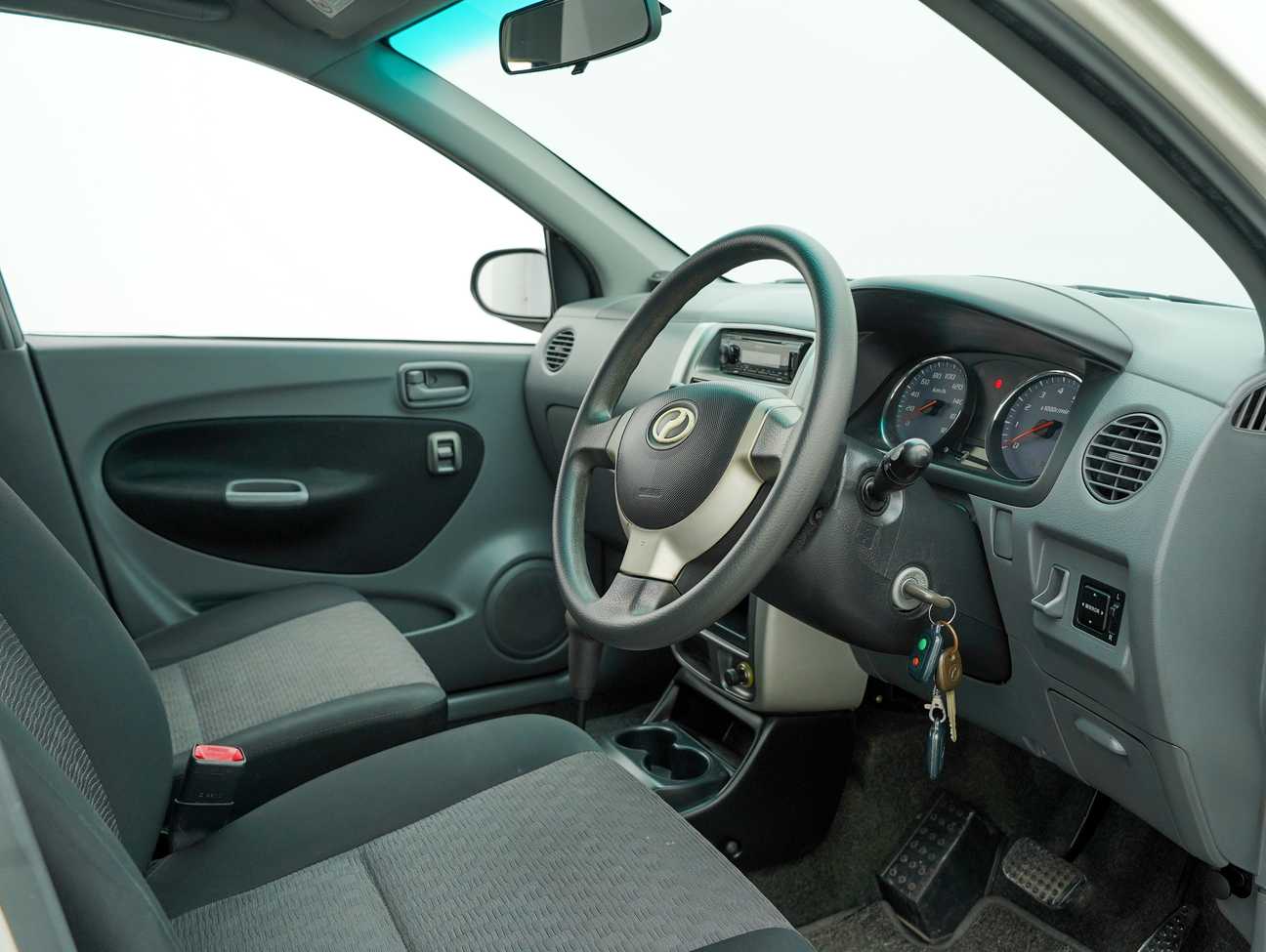 terpakai 2014 Perodua Viva EZ Elite 1.0
