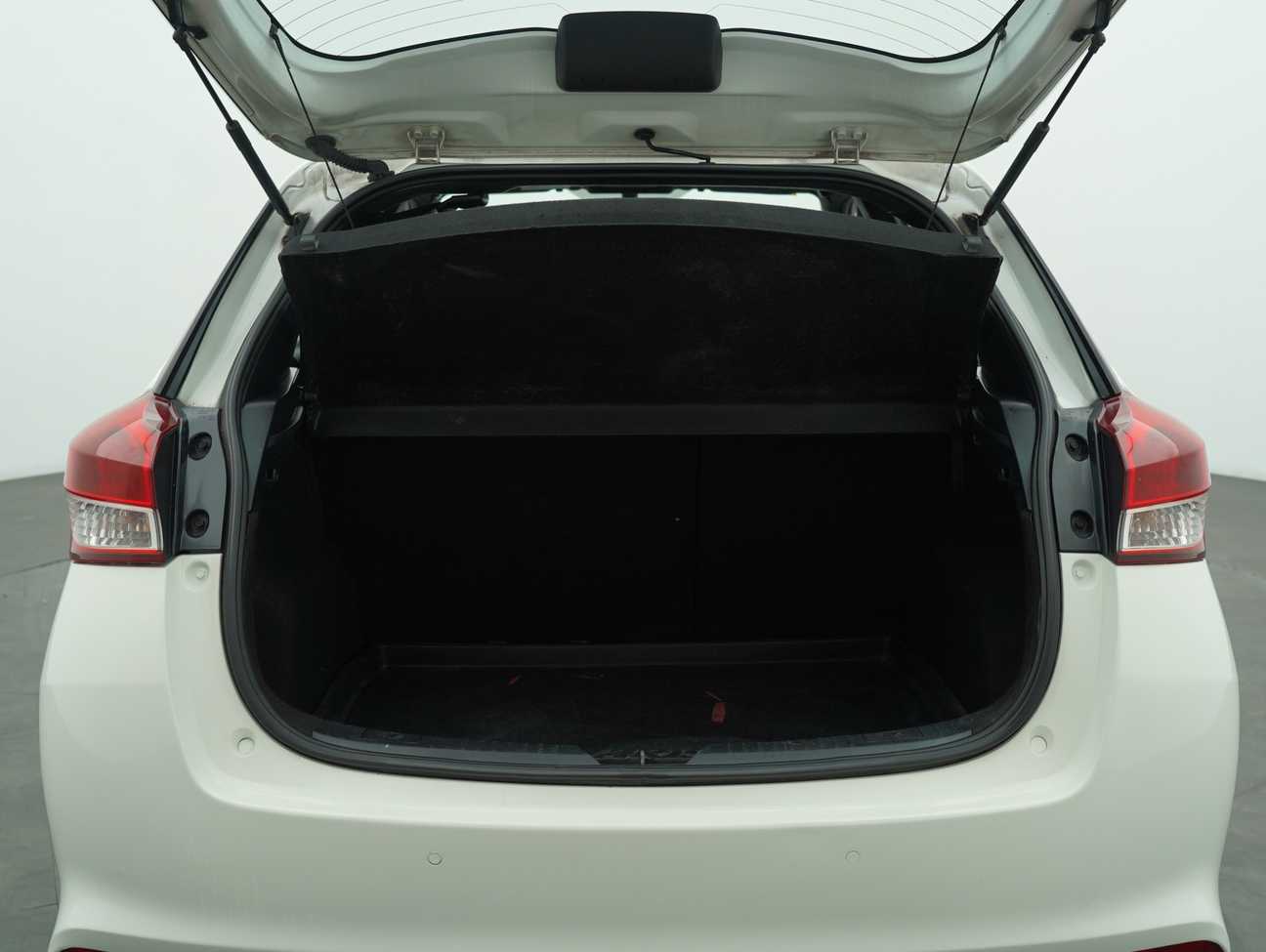terpakai 2019 Toyota Yaris J 1.5