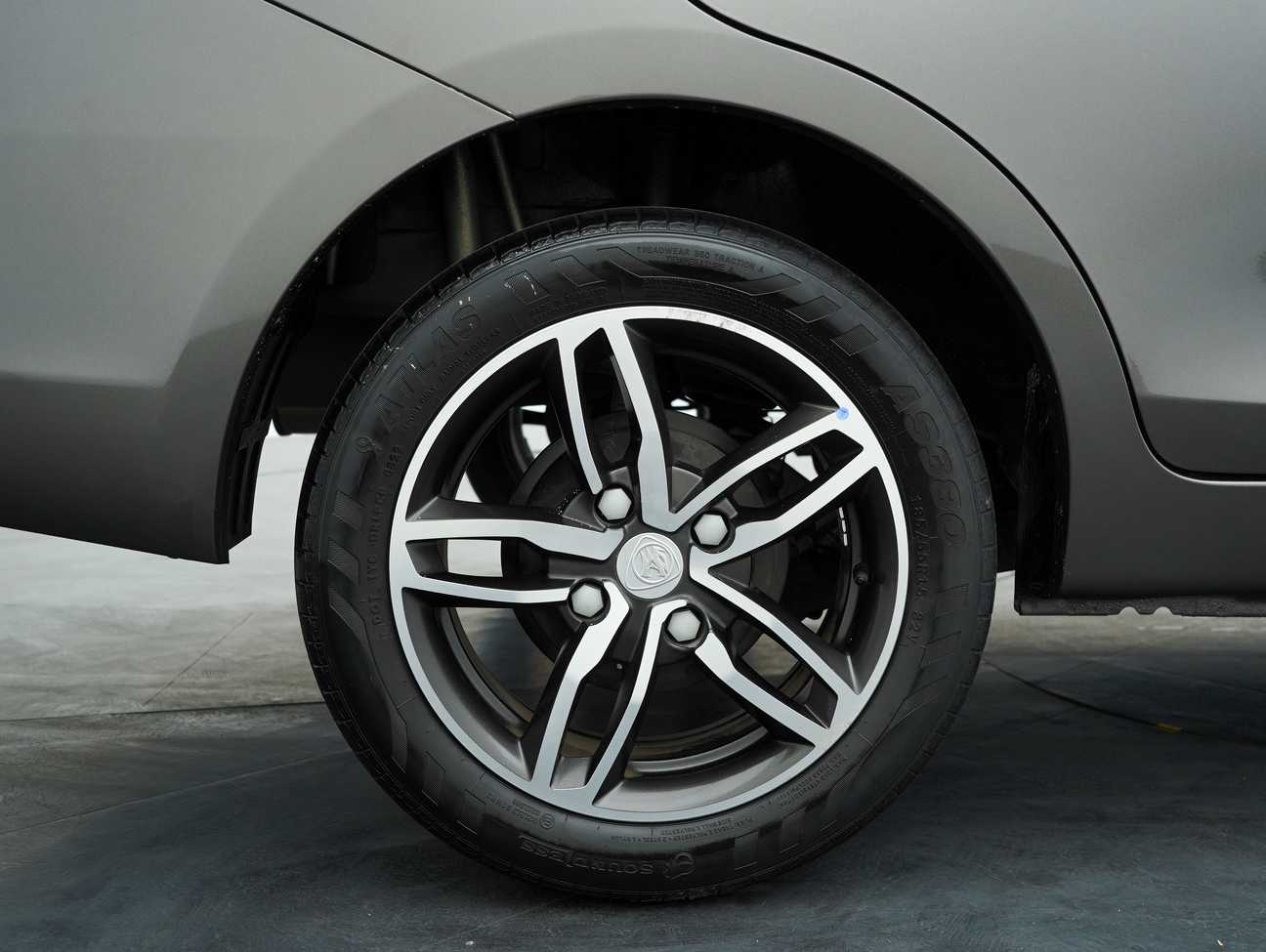 used 2022 Proton Saga Premium 1.3