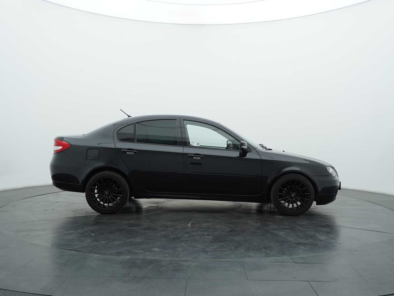 used 2016 Proton Persona SV 1.6