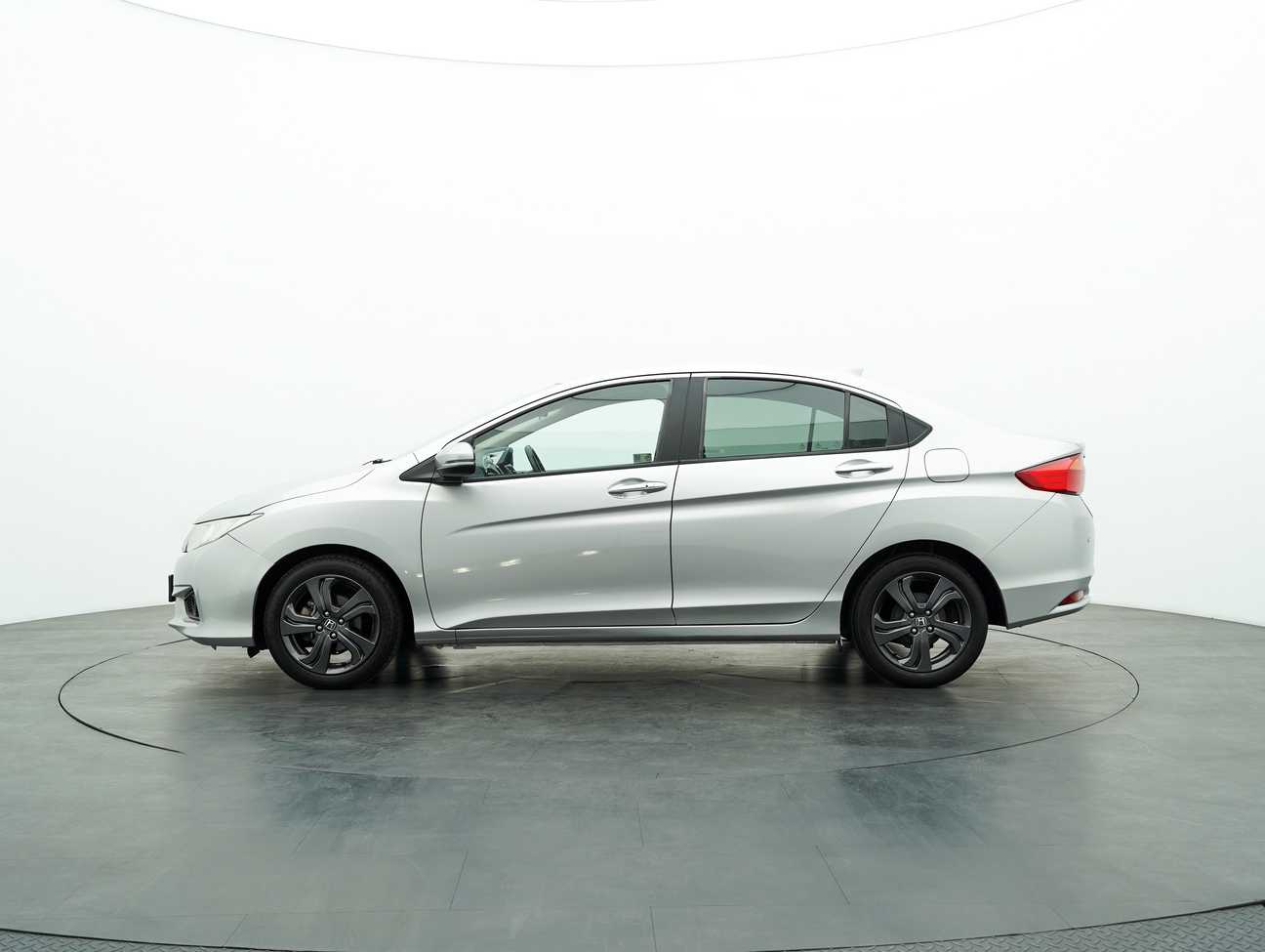 used 2014 Honda City V 1.5