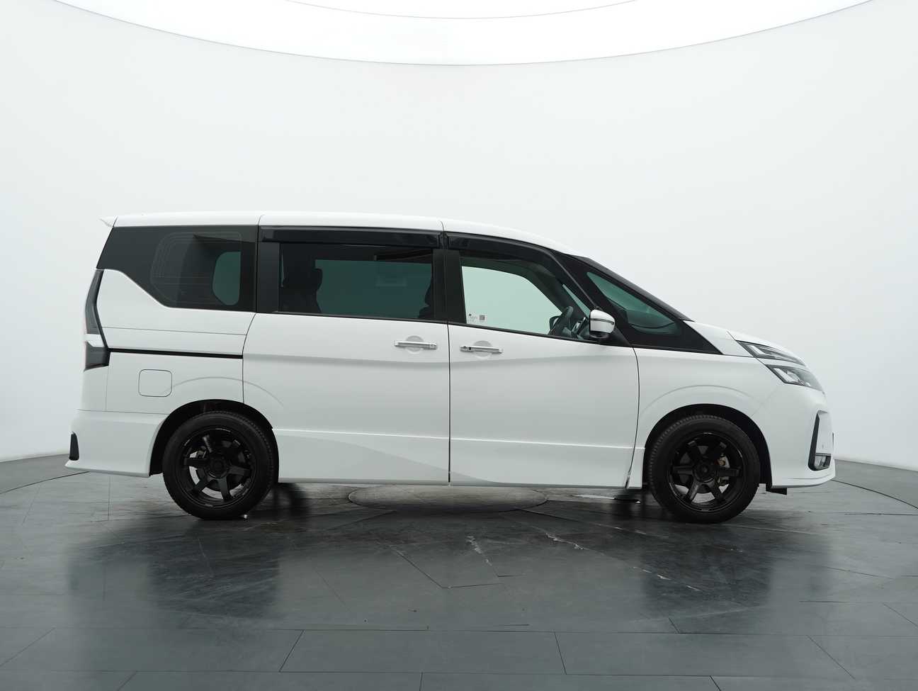 terpakai 2024 Nissan Serena S-Hybrid High-Way Star 2.0