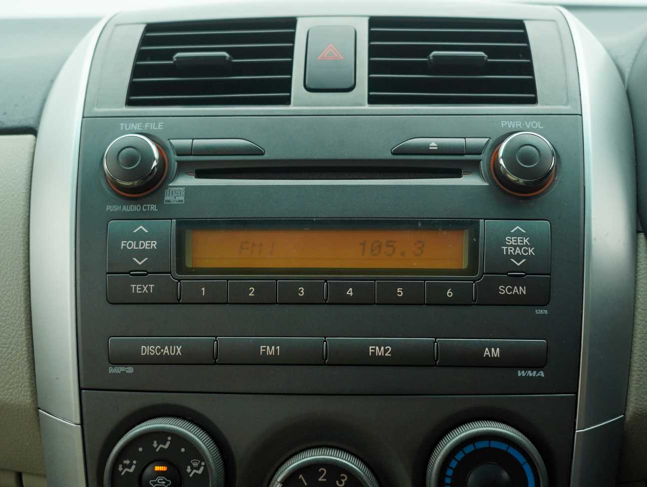 used 2012 Toyota Corolla Altis E 1.6