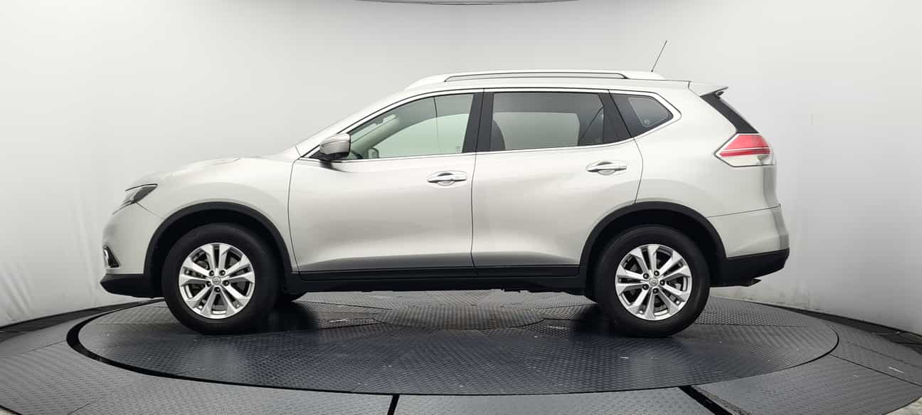 used 2016 Nissan X-TRAIL CVT 2.5