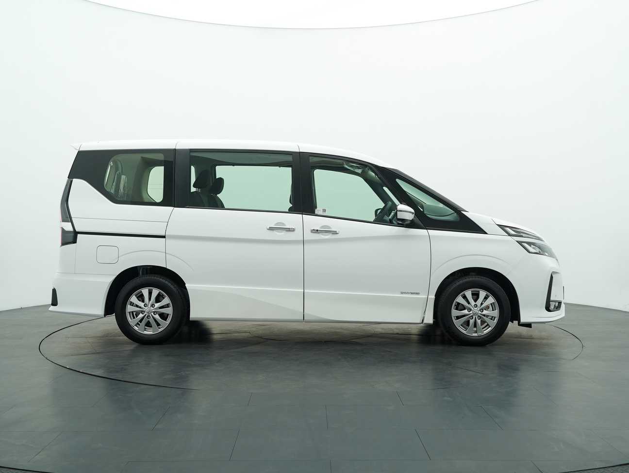 used 2024 Nissan Serena S-Hybrid High-Way Star 2.0