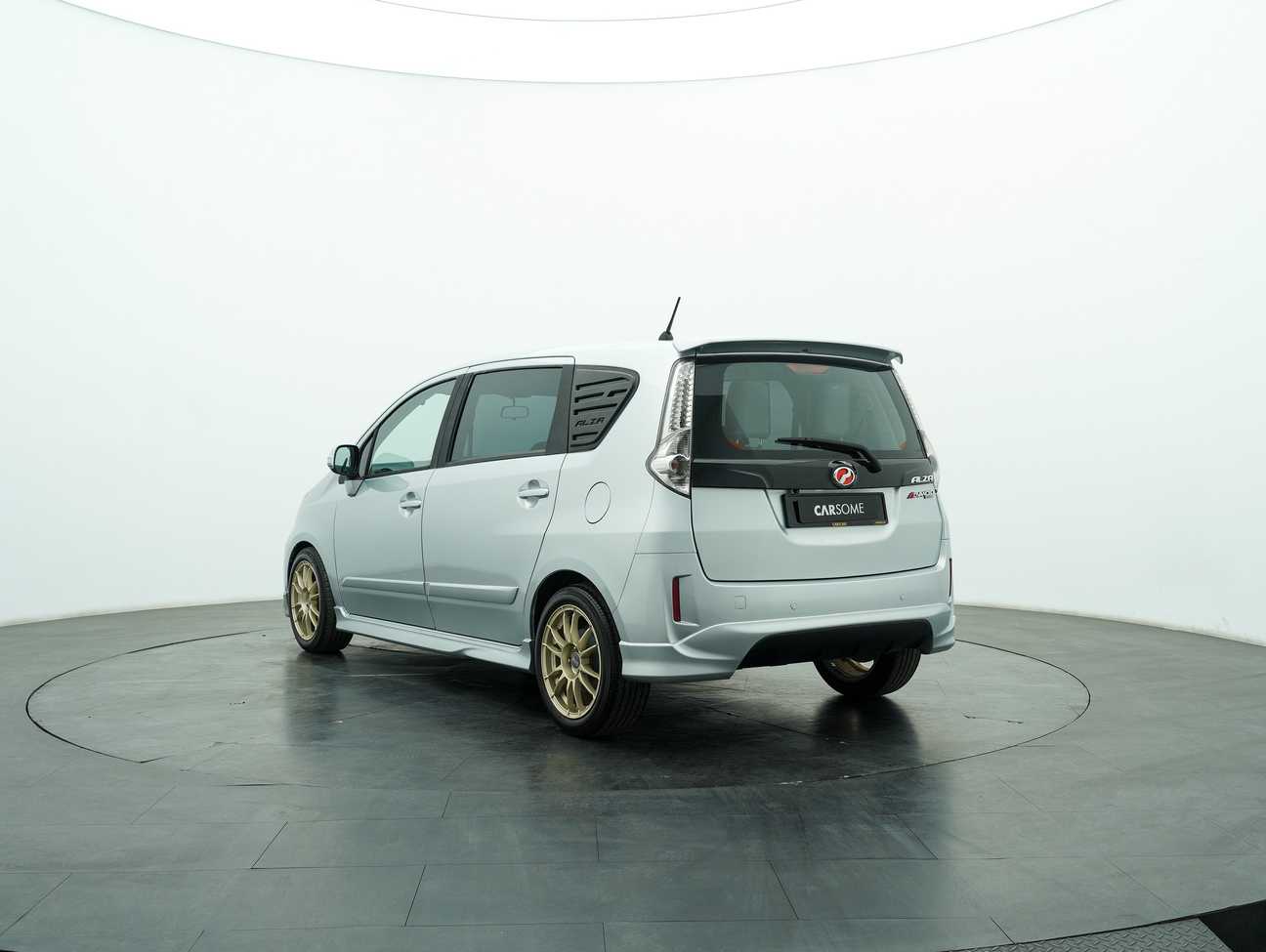 terpakai 2015 Perodua Alza Advance 1.5