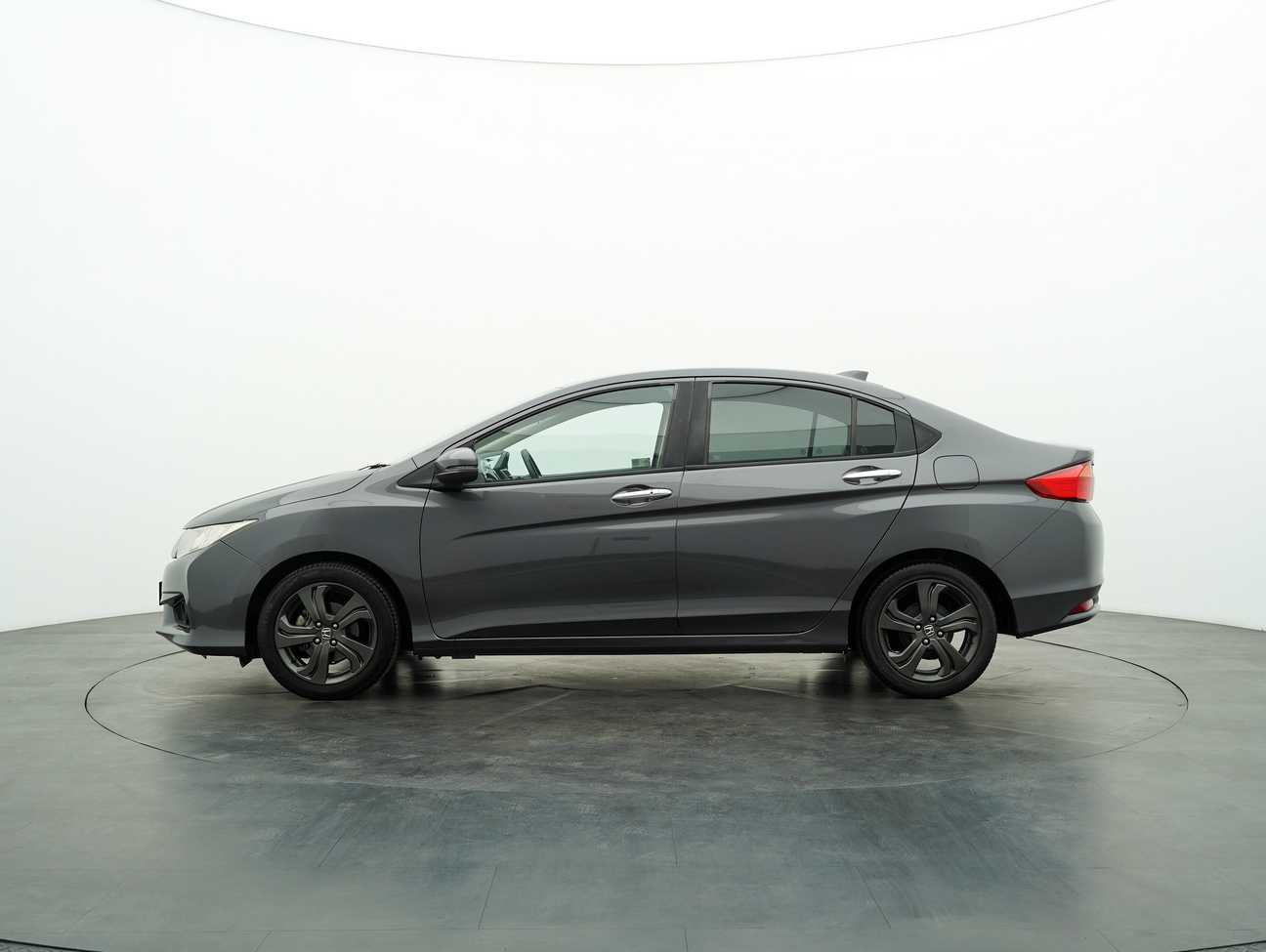 used 2015 Honda City V 1.5