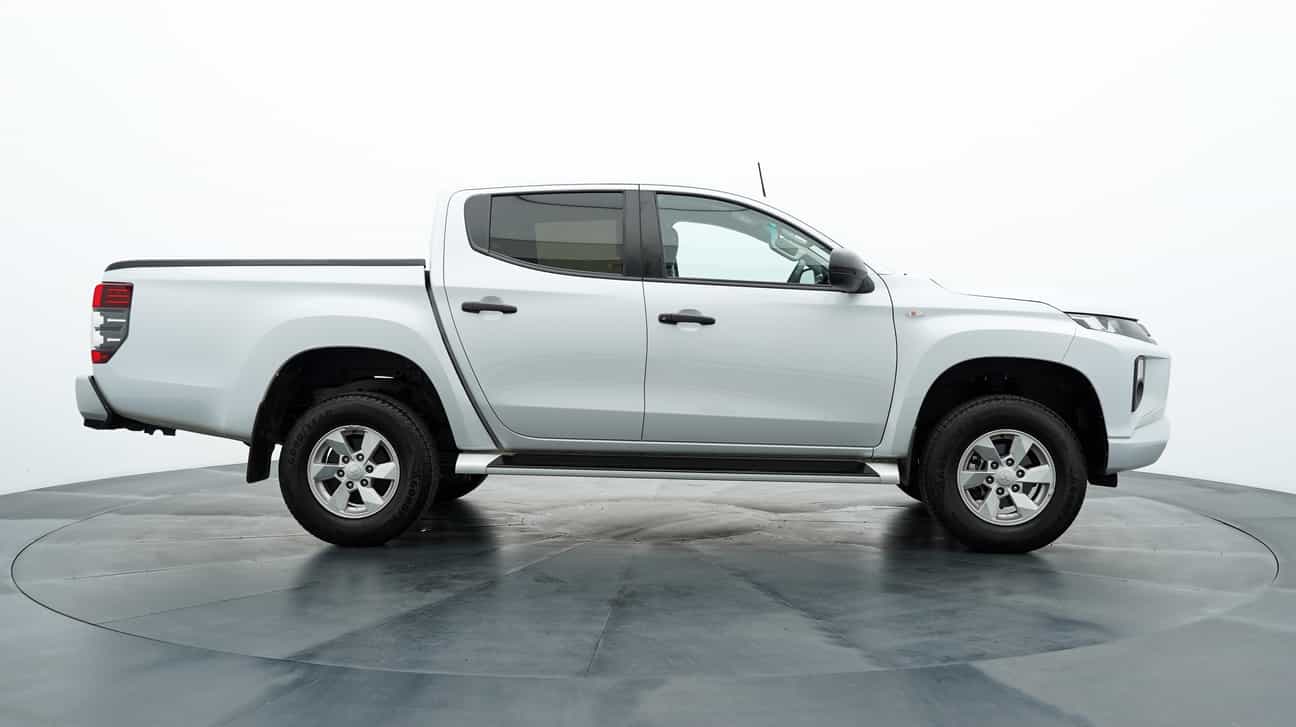 used 2020 Mitsubishi TRITON VGT 2.4
