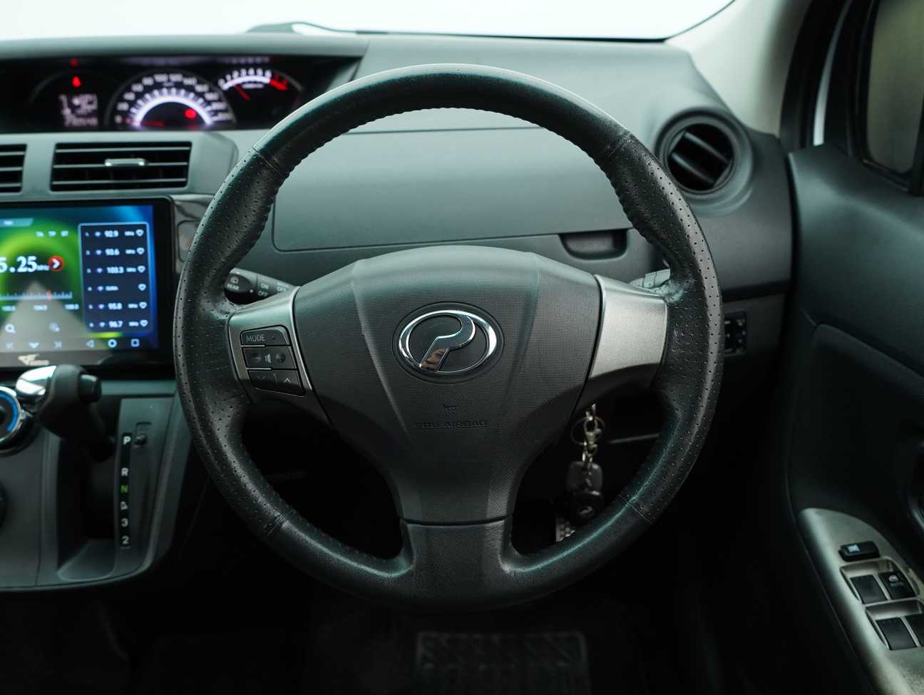 terpakai 2014 Perodua Alza Advance 1.5