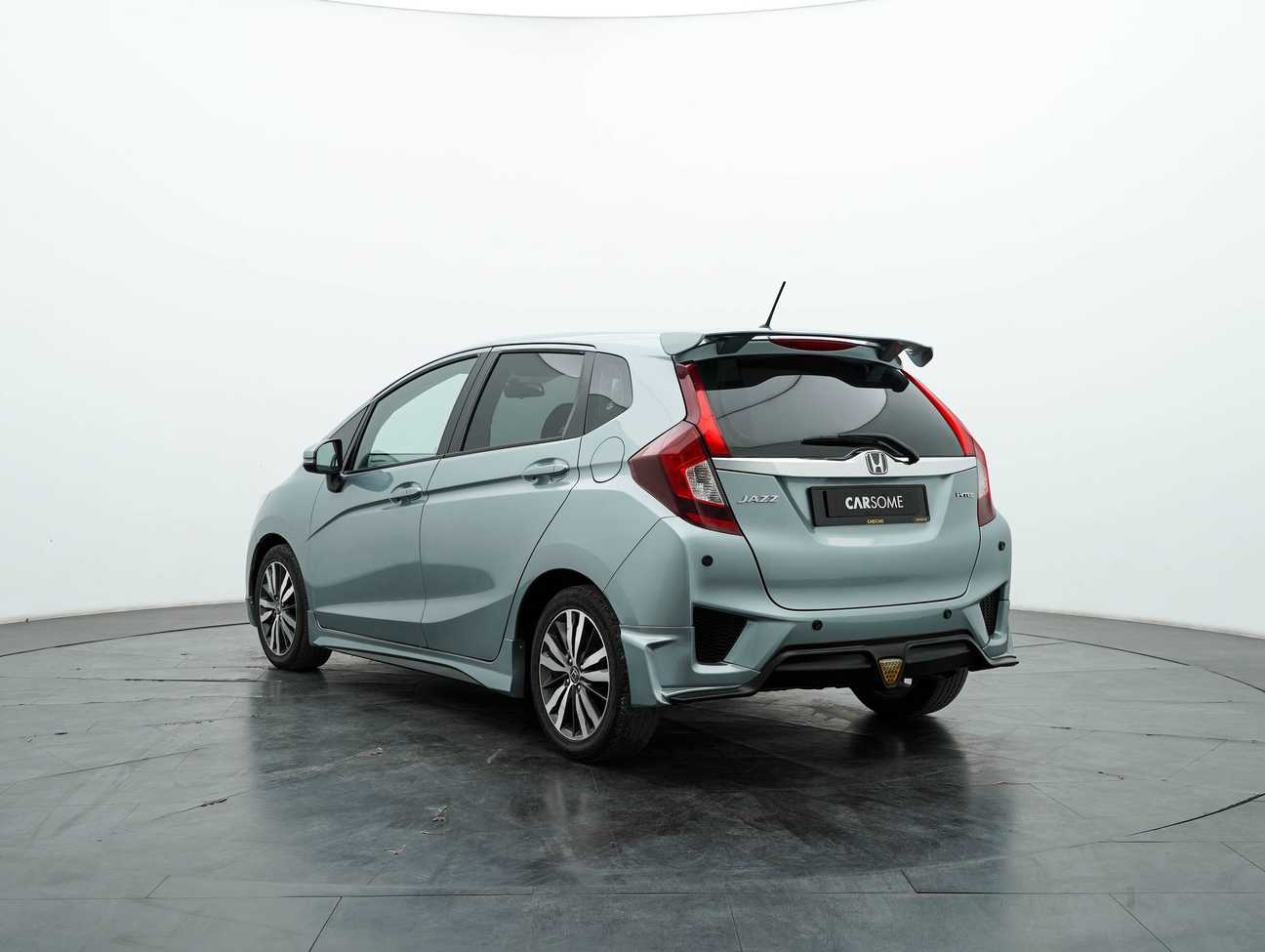used 2014 Honda Jazz V 1.5