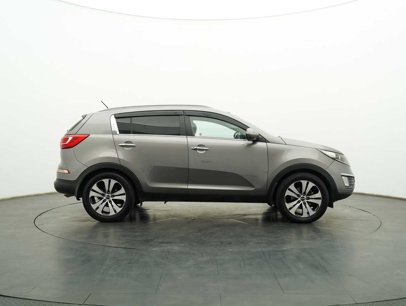 terpakai 2012 Kia Sportage  2.0