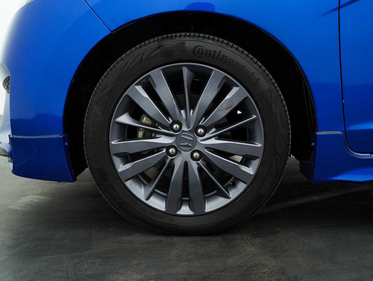 used 2014 Honda Jazz V 1.5