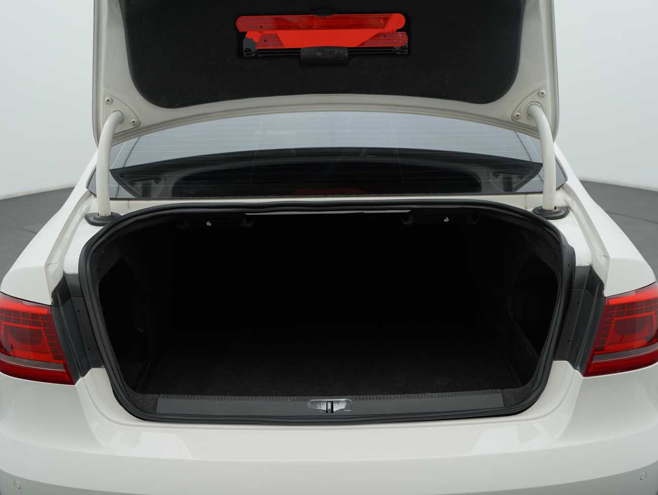 terpakai 2014 Volkswagen Passat TSI 1.8