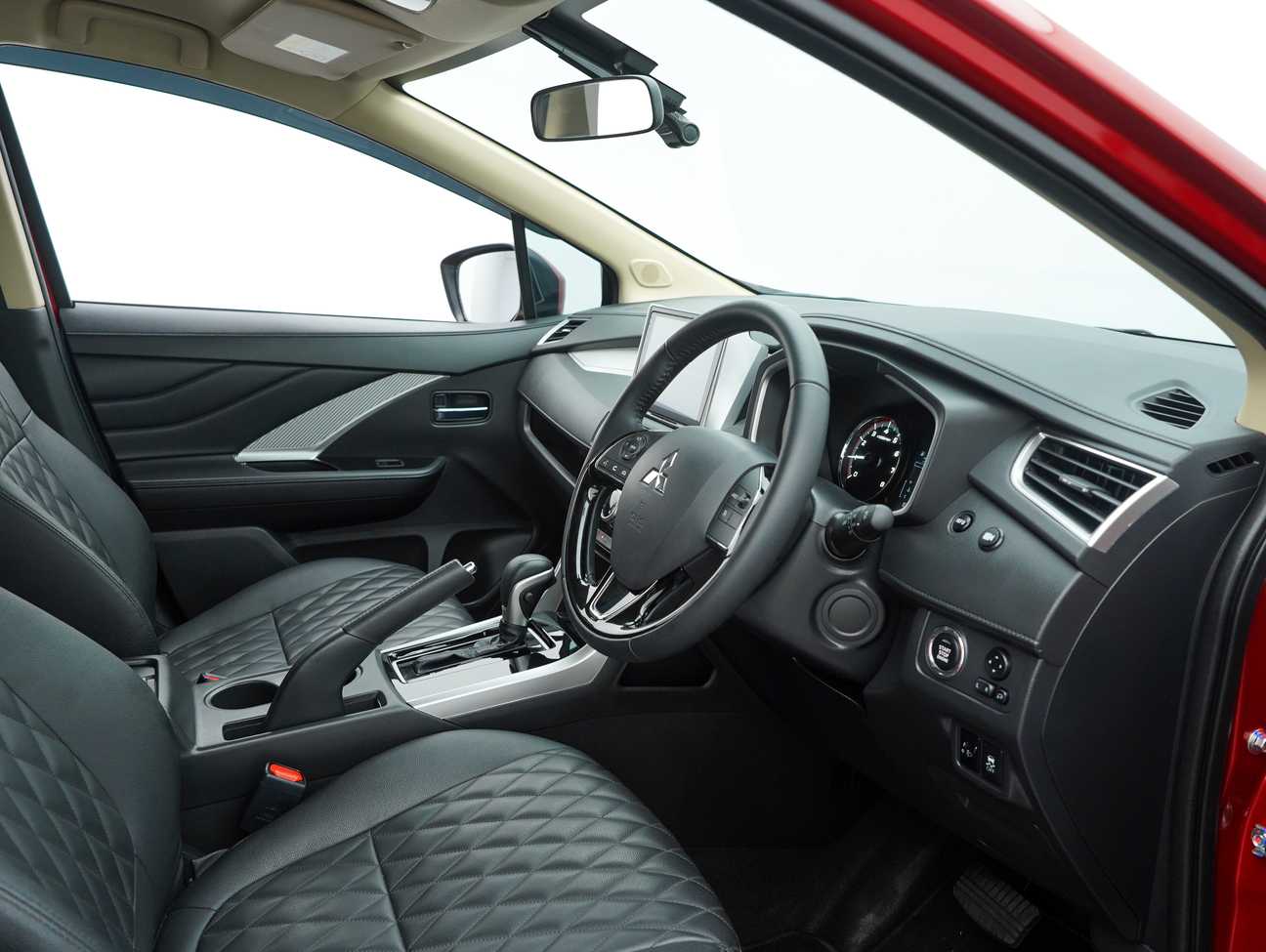 used 2023 Mitsubishi Xpander  1.5