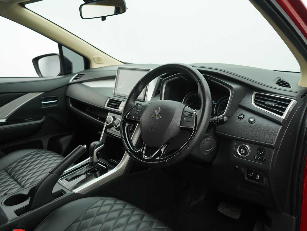 terpakai 2022 Mitsubishi Xpander  1.5