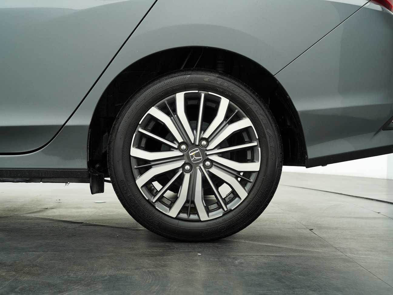 used 2019 Honda City V 1.5