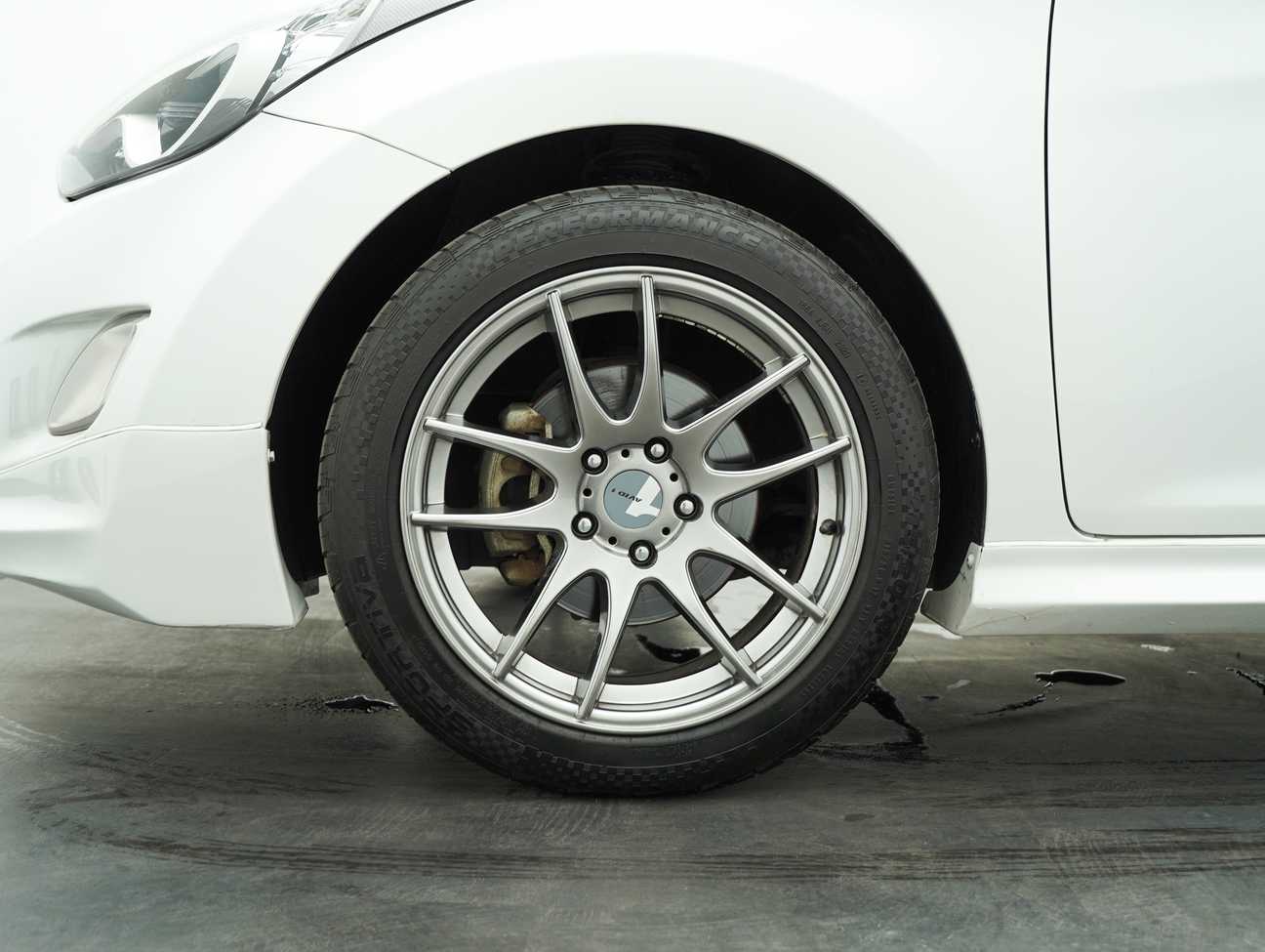 used 2014 Inokom ELANTRA  1.6