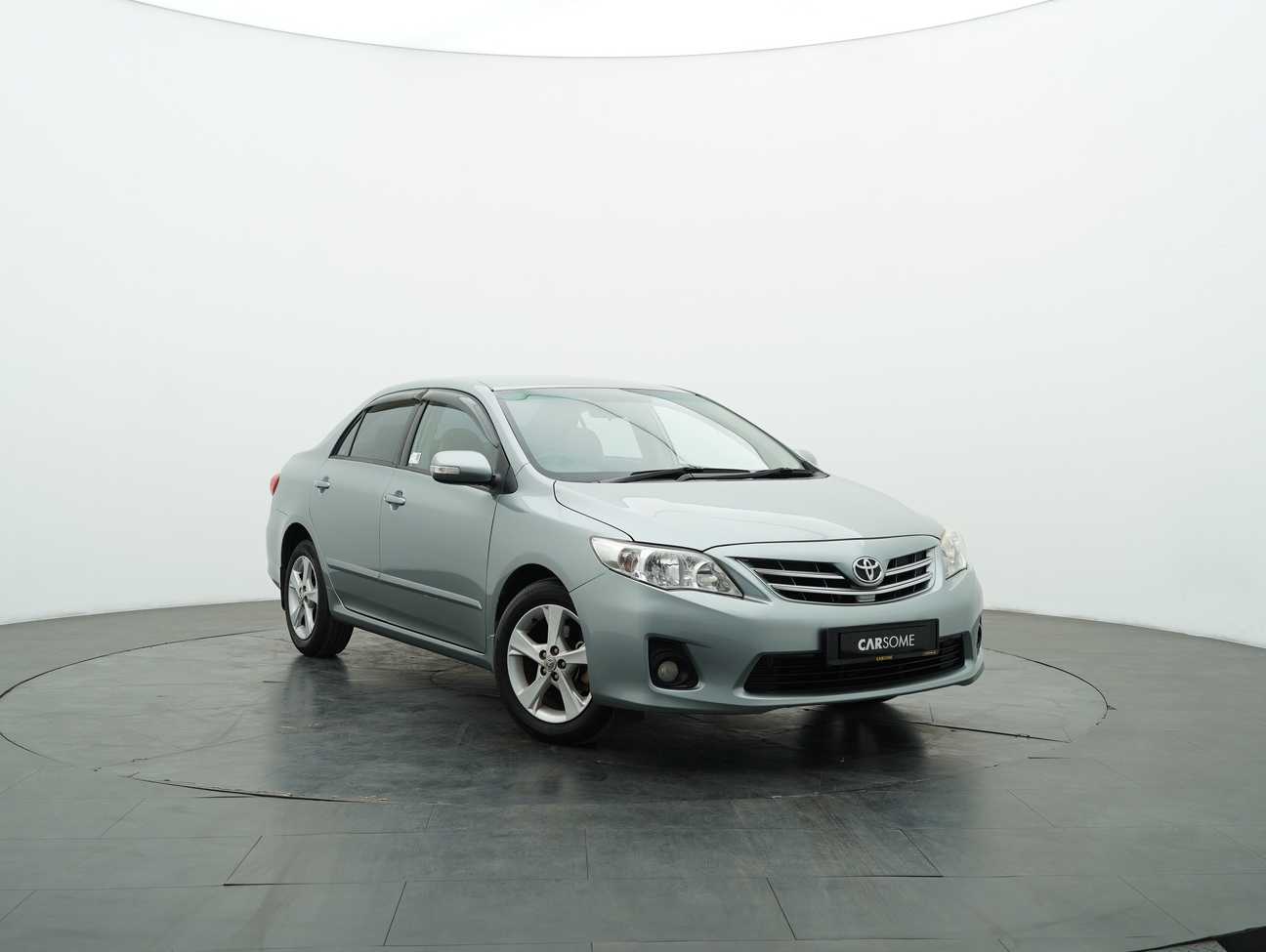 used 2010 Toyota Corolla Altis E 1.8