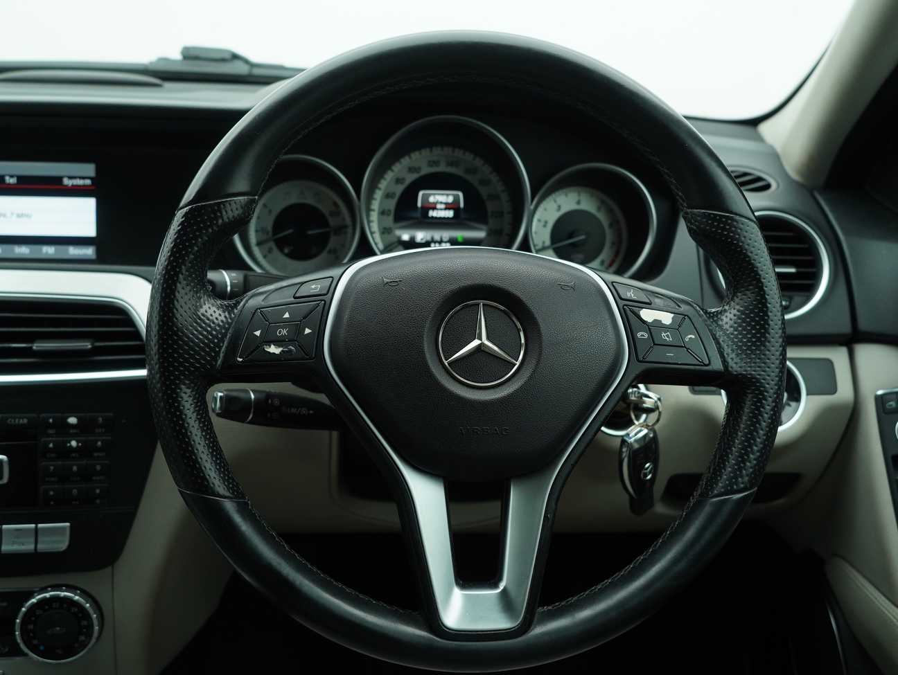 used 2013 Mercedes-Benz C200 Avantgarde CGI 1.8
