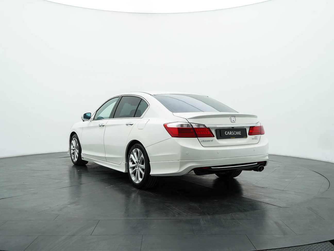 used 2014 Honda Accord VTi-L 2.4